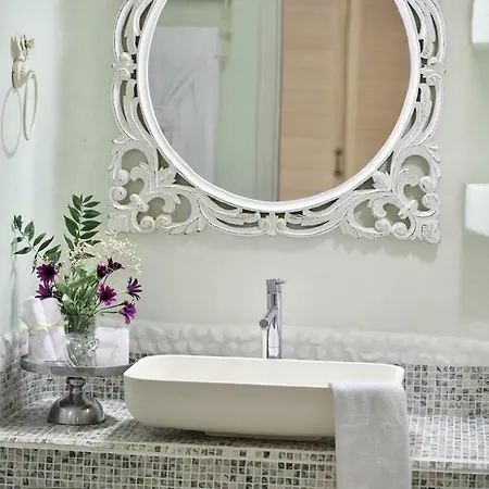 Дом отдыха Marvi House 2 Орнос
